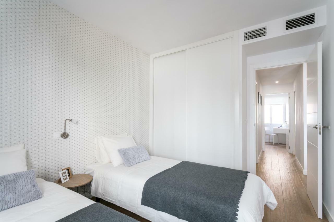 Triana 3 Bedrooms & 2 Bath Parking Included إشبيلية المظهر الخارجي الصورة